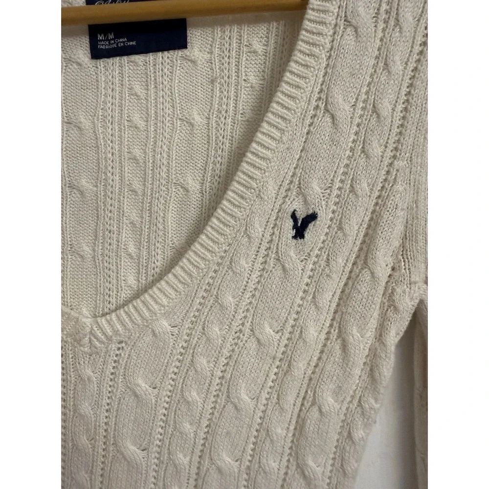 American Eagle Outfitters Women's M Cable Knit V-Neck Sweater Cream Y2K Vintage